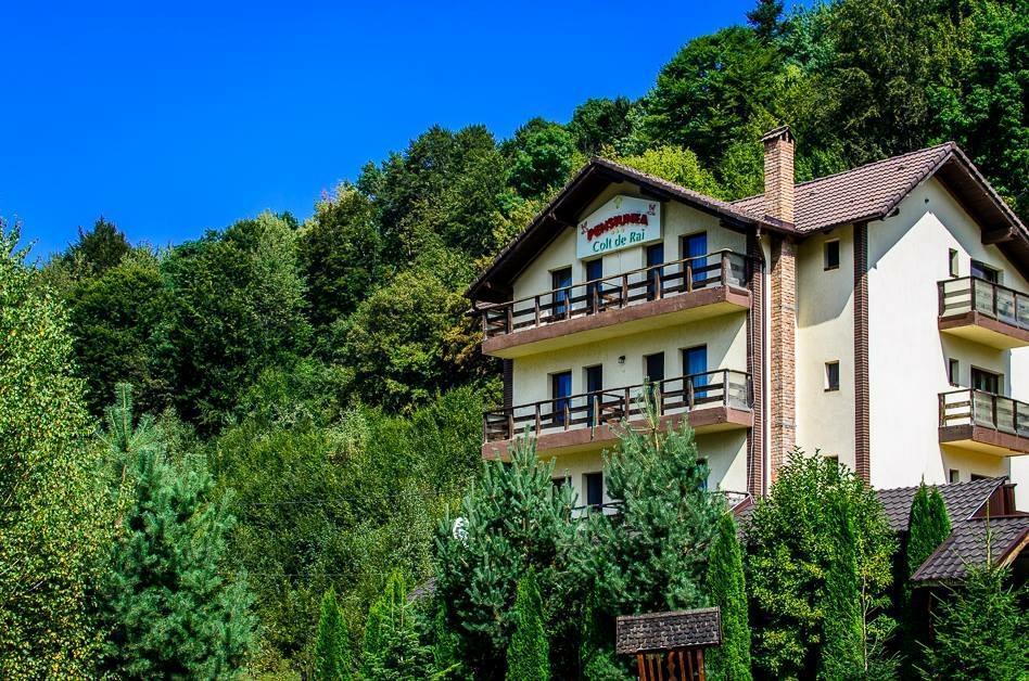 Hotel Vila Colt De Rai Rîşnov Exterior foto